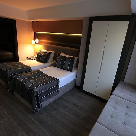 The Black Hotel Εσκίσεχιρ Δωμάτιο φωτογραφία