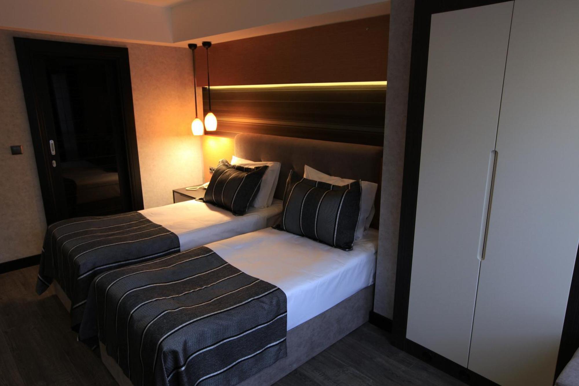 The Black Hotel Εσκίσεχιρ Δωμάτιο φωτογραφία