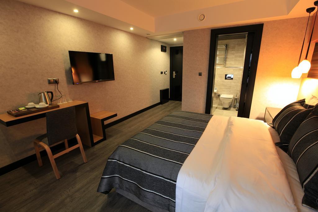 The Black Hotel Εσκίσεχιρ Εξωτερικό φωτογραφία