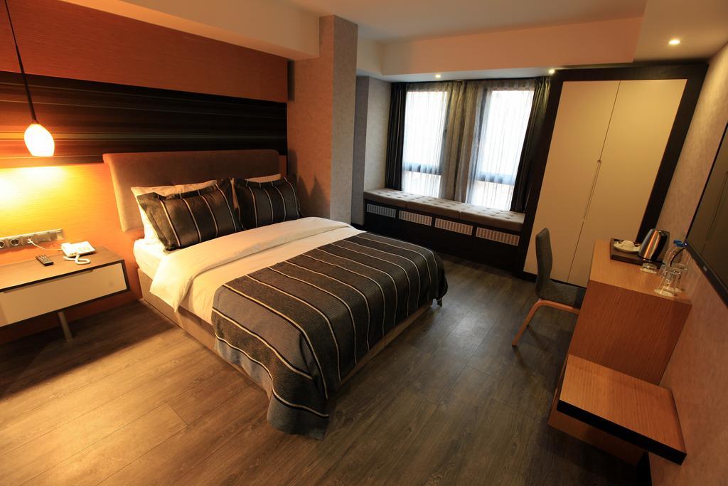 The Black Hotel Εσκίσεχιρ Δωμάτιο φωτογραφία