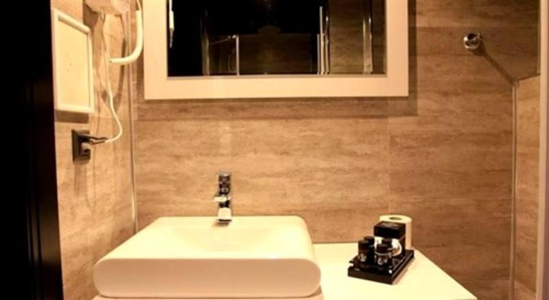 The Black Hotel Εσκίσεχιρ Εξωτερικό φωτογραφία